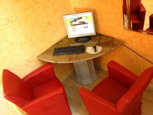 Hotel 4 Hufen Grossziethen Ngoại thất bức ảnh